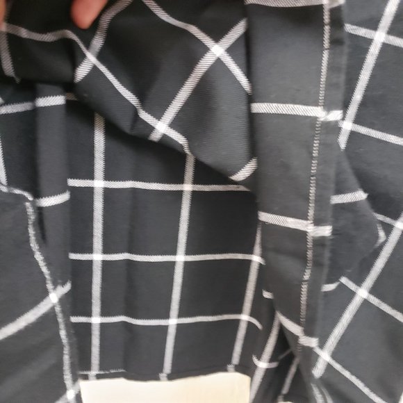 NWT Christy & Co Black/White Plaid Dolman Sleeve Pocketed Cutout Seam Midi Dress - Picture 10 of 16